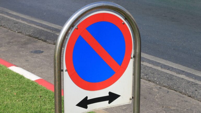 Stationnement-interdit