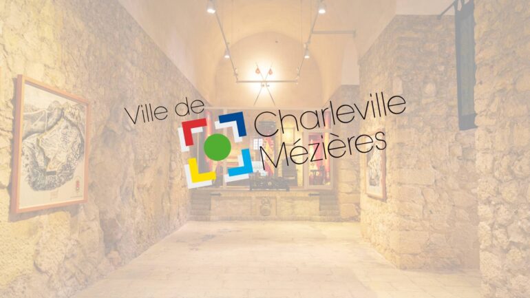 Bannière sur les musées de Charleville-Mézières