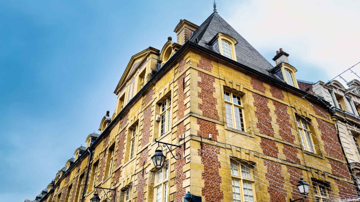 Photo des bâtiments de la place Ducale de Charleville-Mézières