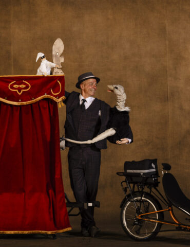Photo du marionnettiste Philippe Saumont